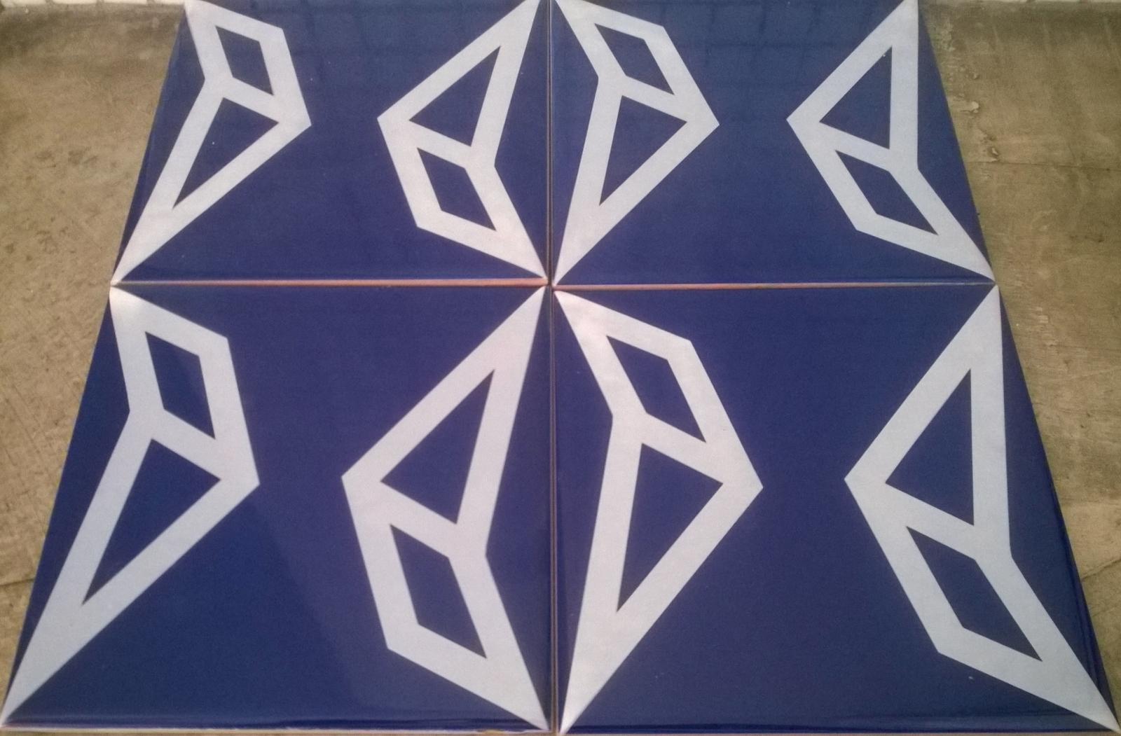 Projeto com azulejo Tangrá