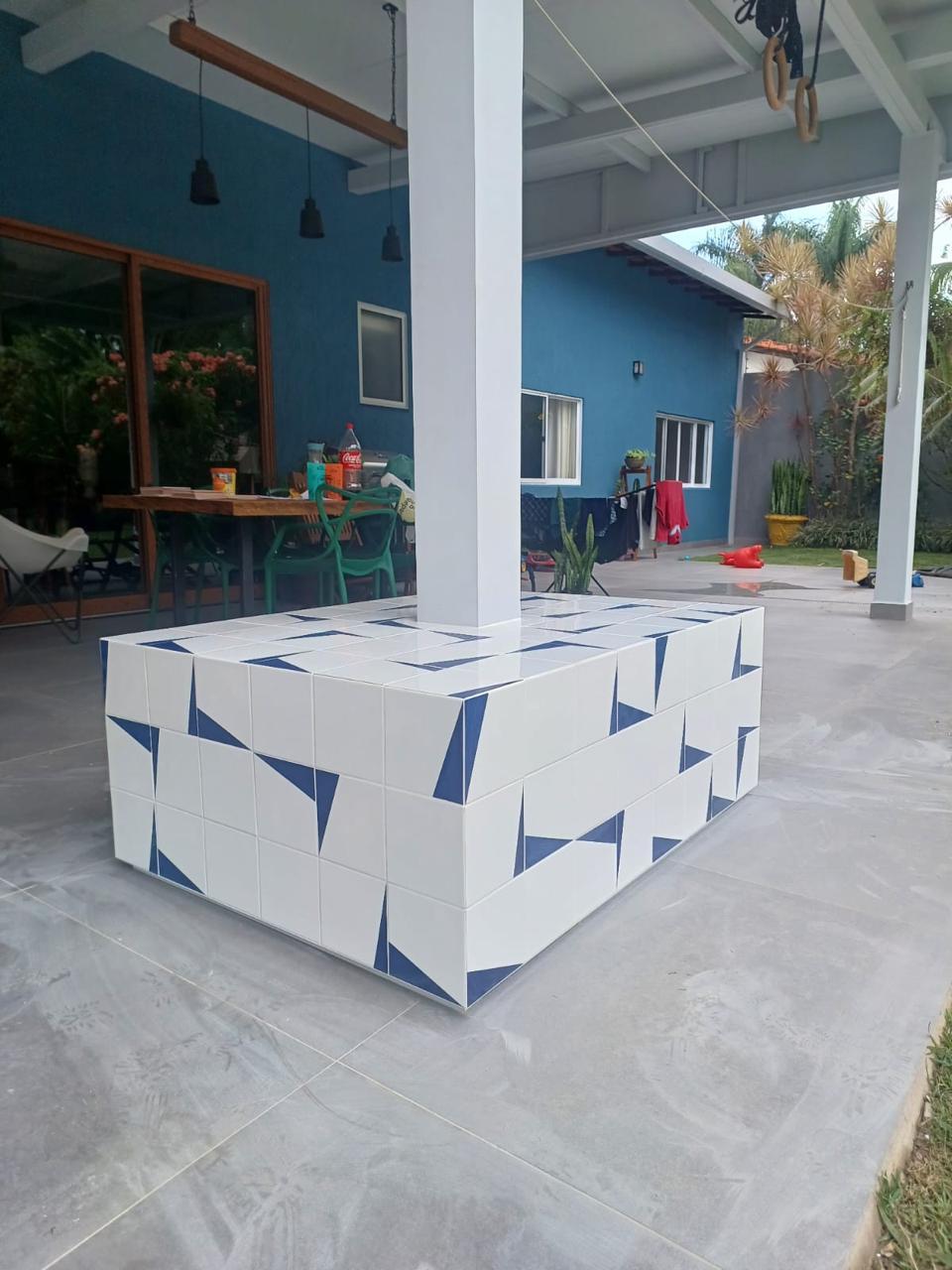 Banco com azulejos Quilha Banco com azulejos Quilha