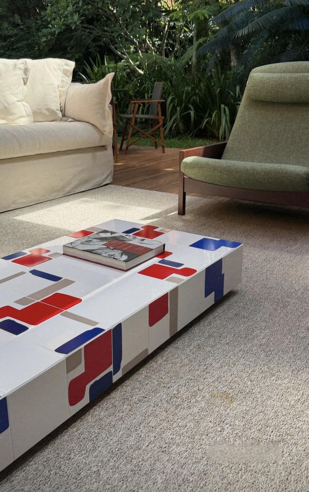 Mobiliario com azulejos